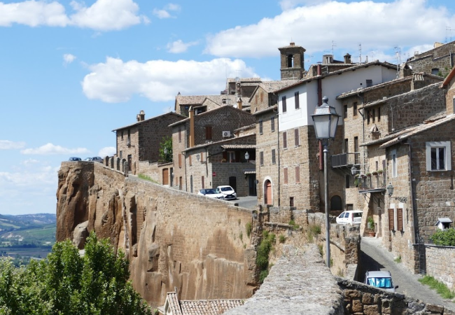Tours à Orvieto, Italie : qu'est-ce qui vaut la peine d'être vu et visité pour les touristes curieux ?